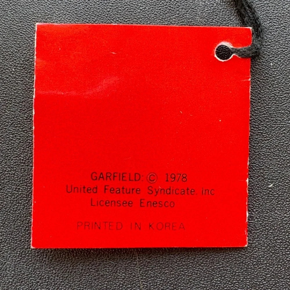 Vintage 1981 Garfield Enesco Ceramic Wreath Christmas Ornament with Tag  NO BOX